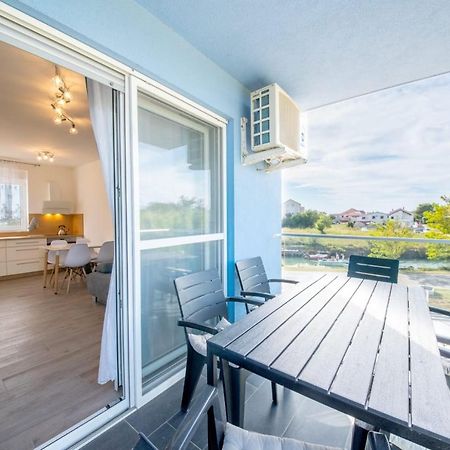 Apartman Pau Nin Exterior photo