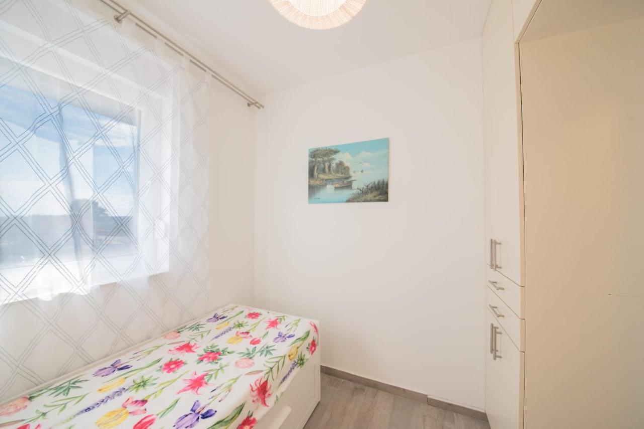 Apartman Pau Nin Exterior photo