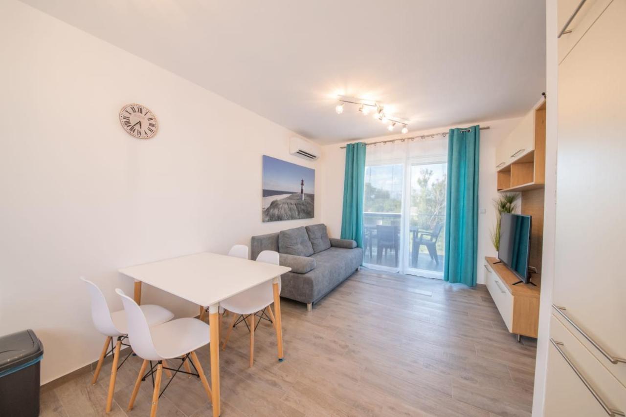 Apartman Pau Nin Exterior photo